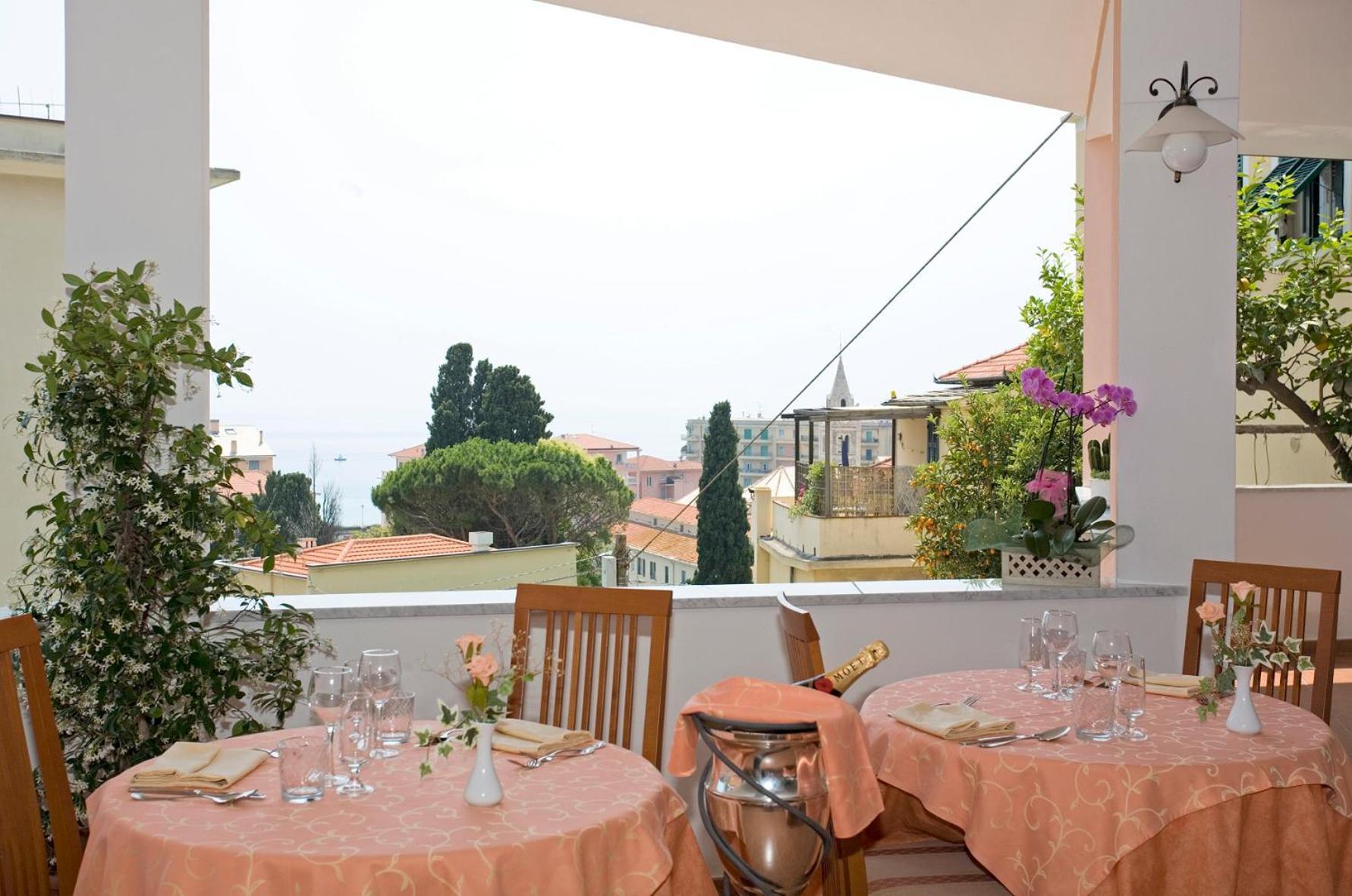 Hotel Noris Finale Ligure Exteriér fotografie